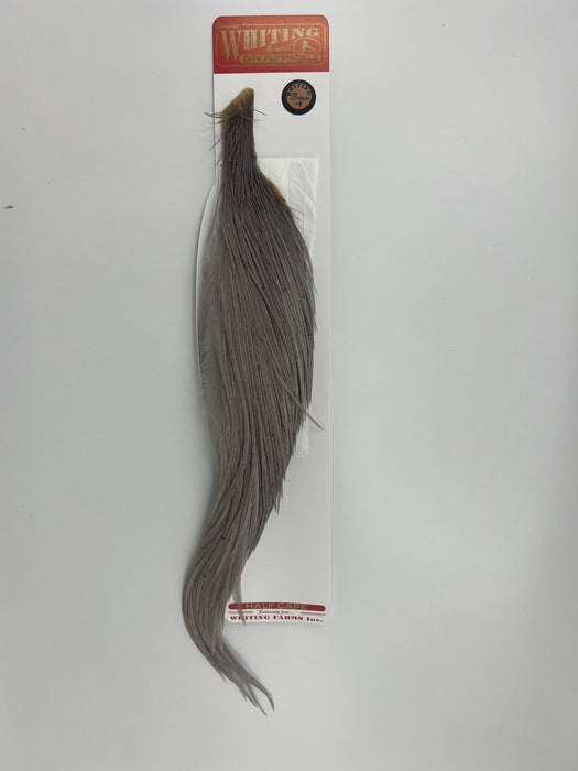 Whiting Bronze Dry Fly Half Cape White dyed Medium Dun