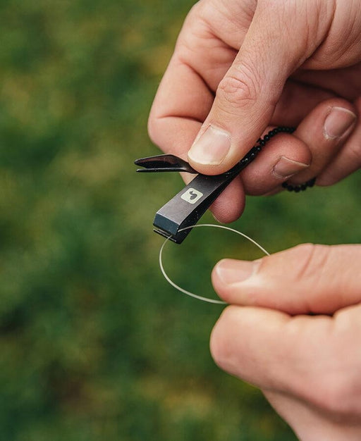 Loon Rogue Nipper W/ Nail Knot Tool